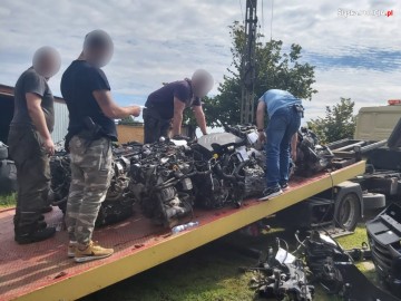  Odzyskane części pochodzące z aut skradzionych w Europie